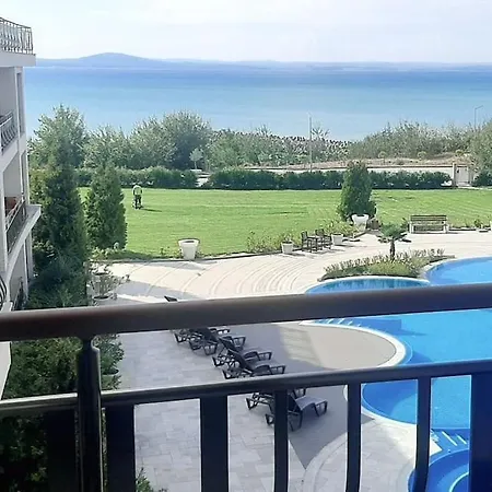 In Diamond 아파트 *